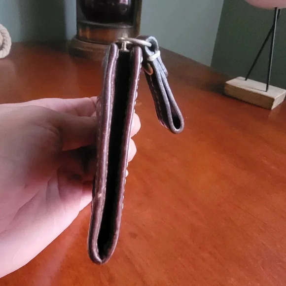 Coach Hamptons Embossed Stitched Signature Brown Leather Card Case with Keyring - Picture 4 of 14